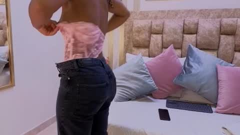 AVIS  online show from March 2, 7:09 pm