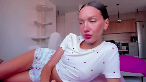 Awgustina online show from March 30, 9:31 am