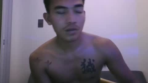 axeche_93 online show from March 10, 11:47 am