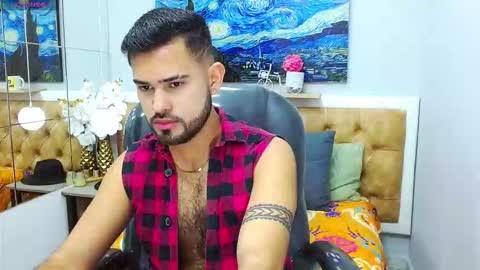 Axel online show from January 10, 11:59 am