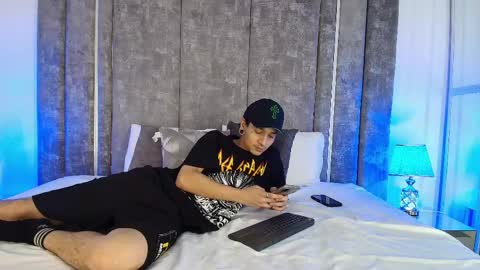 Axel and Renata online show from May 8, 9:53 pm