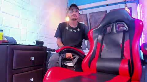 Axell Cross2 online show from March 29, 11:23 am