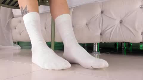 im your little femboy  ALEX   online show from April 18, 7:58 pm