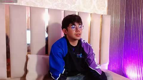 axelnoir_tay online show from May 25, 3:23 am