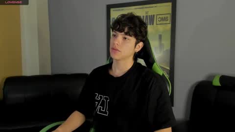 Axel Raven online show from January 2, 2:02 pm