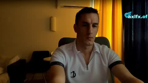 Axl online show from April 3, 4:08 am