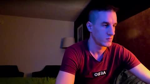 Axl online show from February 14, 5:30 am