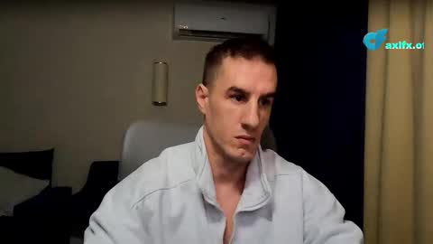 Axl online show from February 15, 2:03 am