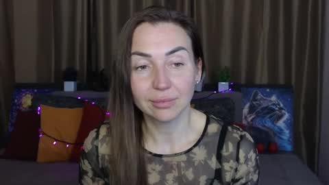 Jully online show from February 22, 5:57 pm