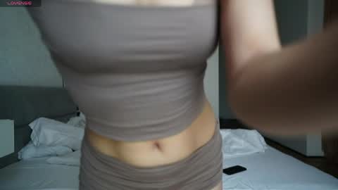 Aya online show from April 27, 2:20 am