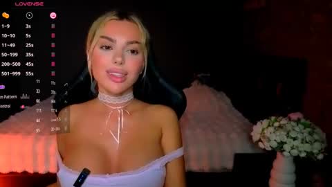 Ayla Demir  online show from July 8, 8:23 pm