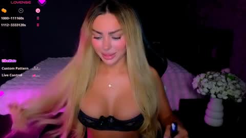  Ayla Demir  online show from May 28, 8:07 pm