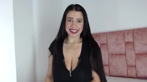 Snapshot of aylasophia_ chatting on December 8, 12:08 pm Ayla Sophia online show from December 8, 12:08 pm