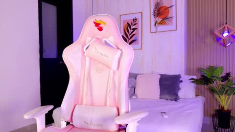 Ayleen online show from February 17, 12:48 pm