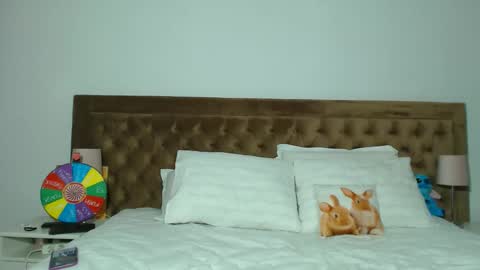 Aylin online show from October 30, 6:36 am