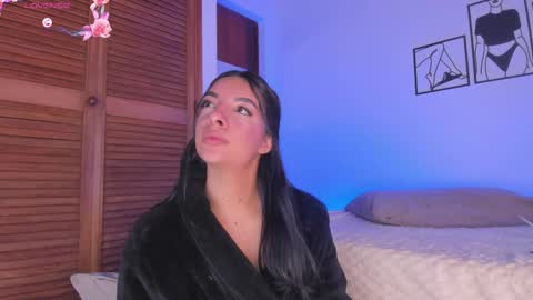 Aylin  online show from November 11, 12:07 pm