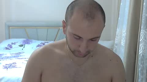 Snapshot of aymax95 chatting on October 9, 4:45 pm AYBOY online show from October 9, 4:45 pm