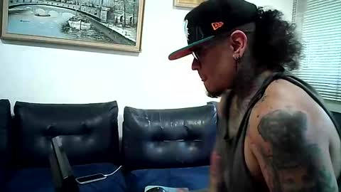 Ayrton naffah2 online show from April 28, 9:19 pm