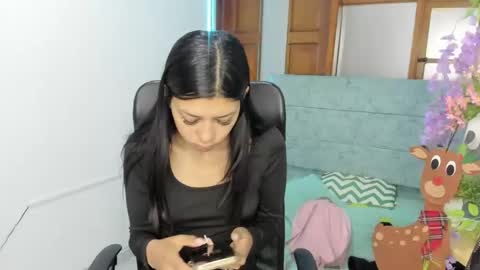 aysha_winxx online show from December 2, 3:16 am