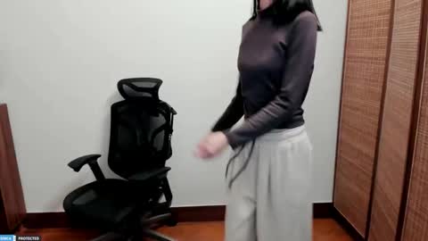 anzu online show from February 12, 8:56 pm