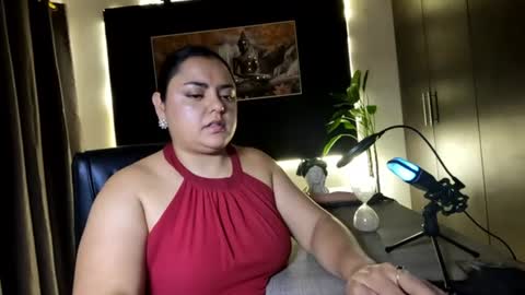 Goddess Azara online show from July 1, 4:15 pm