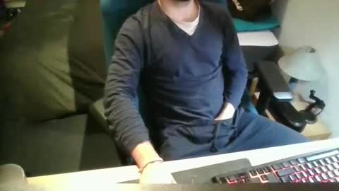 azdert online show from March 1, 5:28 pm