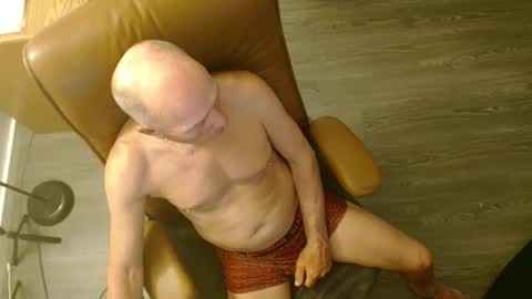 Mike online show from April 23, 12:29 pm