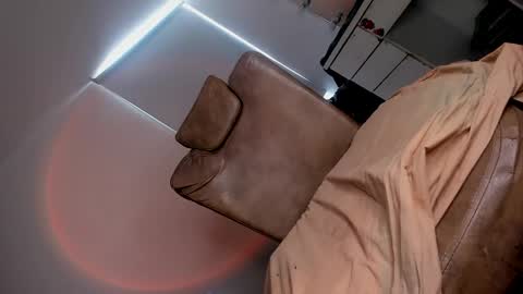 azulawitch online show from December 5, 6:17 pm