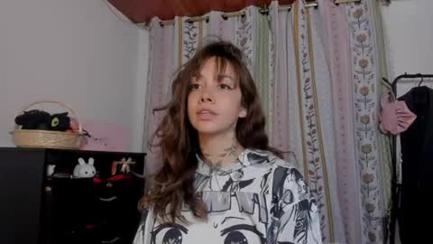 azumi saan online show from June 23, 3:25 am