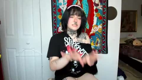 babee online show from July 11, 12:26 am