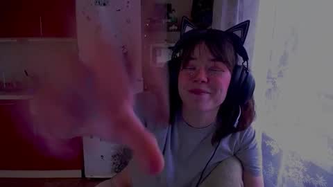 Snapshot of baby_ada chatting on September 18, 7:01 am baby ada online show from September 18, 7:01 am