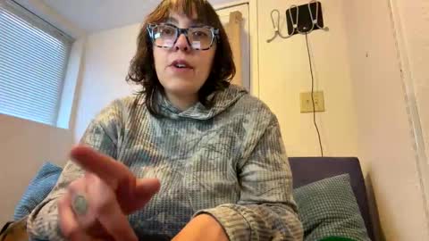 blue online show from March 30, 1:38 am