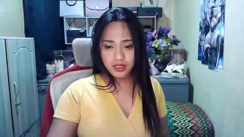 cassandra online show from December 15, 8:16 pm