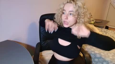 Babby Doll online show from January 15, 4:16 pm