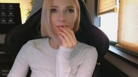 baby gopn1k online show from April 28, 5:12 am