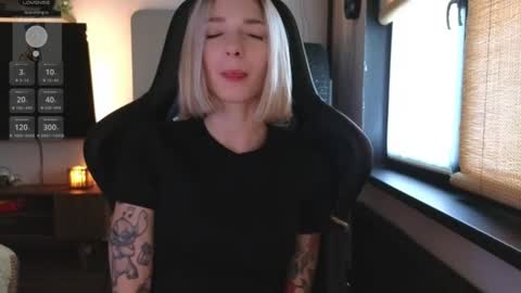 baby gopn1k online show from October 17, 5:33 am