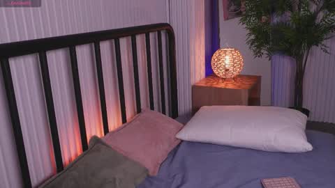 Hannya online show from November 21, 8:29 pm