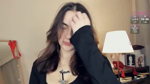 Emily online show from November 1, 7:18 am