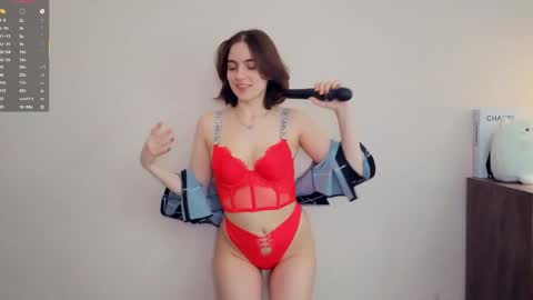Emily online show from April 25, 7:54 am