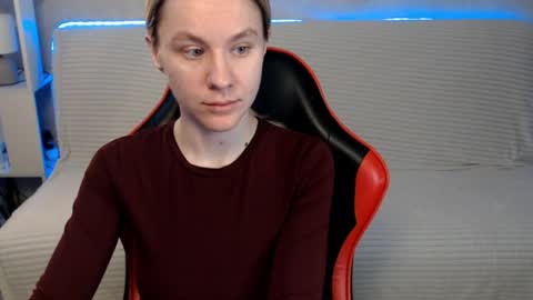 baby_kitte online show from April 22, 2:52 am