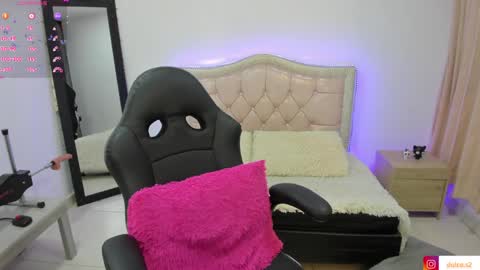 Dulce  Stefa  online show from May 17, 11:36 pm