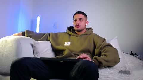 baby_rausch online show from February 13, 4:16 am