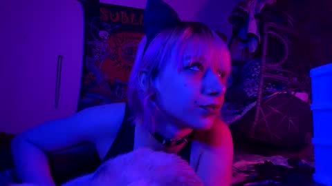 yasmin blake online show from March 11, 10:07 am