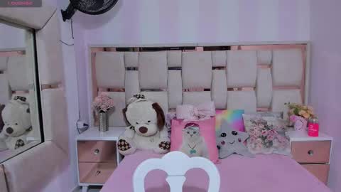 Snapshot of babycoral chatting on October 23, 11:12 am babycoral online show from October 23, 11:12 am