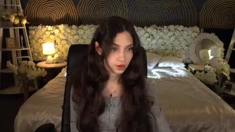 Sasha online show from February 1, 7:55 pm