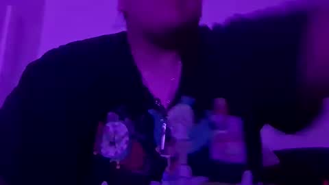 babyizzie online show from April 23, 4:09 am