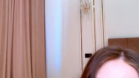 Annie online show from May 29, 3:26 am