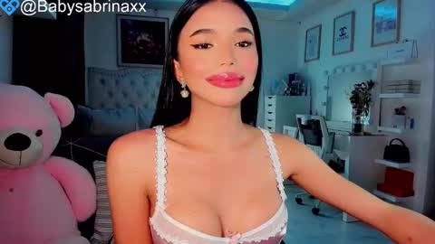 babysabrinaxx online show from February 26, 5:00 pm