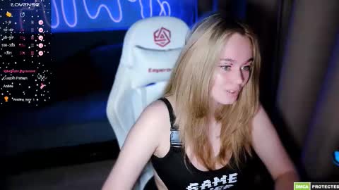 Lin online show from September 24, 4:47 pm