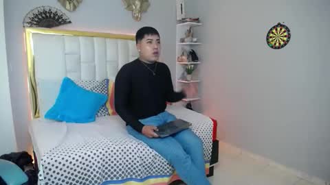 JUAN online show from April 20, 12:52 pm